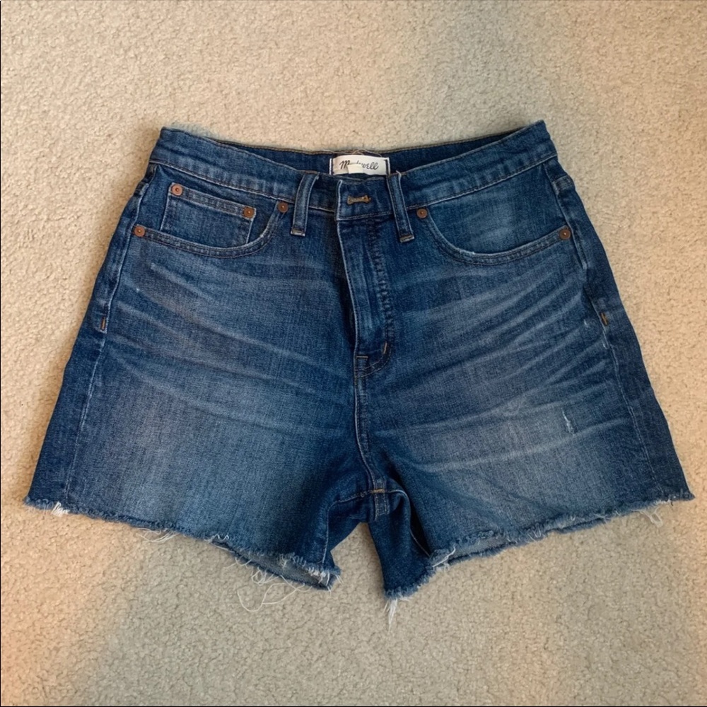 Madewell high rise jean shorts size 29
